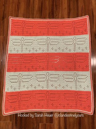 Dancing Dragon Flies Blanket