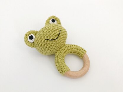 Frog crochet pattern baby rattle Amigurumi teething toy
