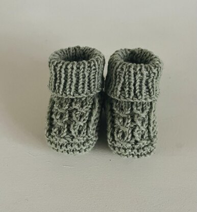 Baby Mock Cable Booties