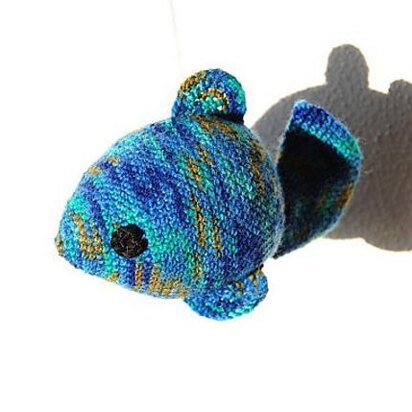 Freddie the Fish Crochet Pattern, Fish Amigurumi Pattern