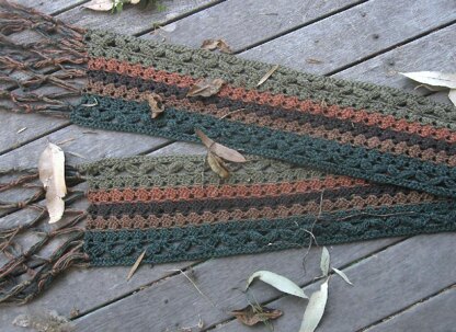 Windblown Leaves Scarf