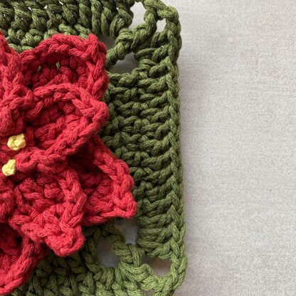Poinsettia Granny Square
