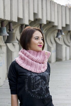 The Rosina Cowl