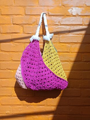 Crochet easy beach bag