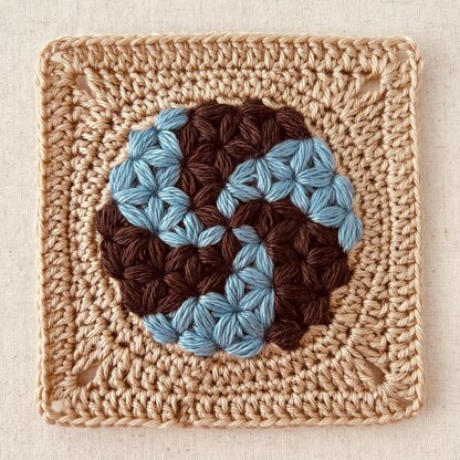 68 Spiral Round Square Motif