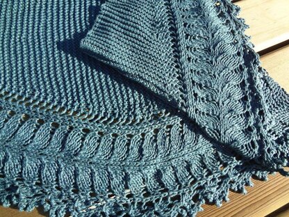 A Modern Victorian Shawl