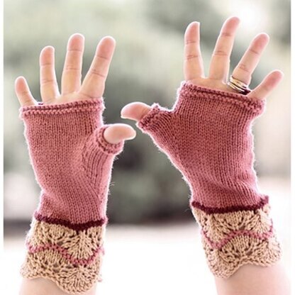 Designs by Romi Gingerbread Mitts PDF