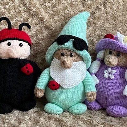 Summer Vibes gonk gnomes - knitting pattern