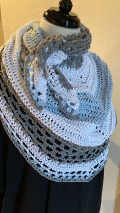 Beautiful Day Triangular Shawl Crochet Pattern