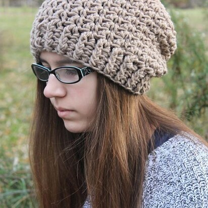 Mini Shells Slouchy Hat Crochet Pattern 298