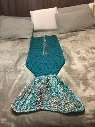 Bulky & Quick Mermaid Blanket