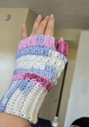Meadow Fingerless Mitts