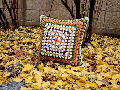 Il Bosco Granny Cushion