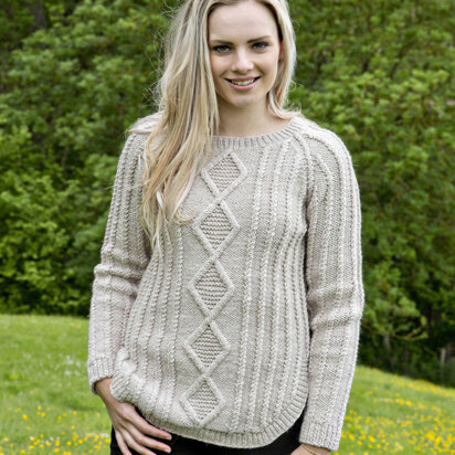 Sweater in Twilleys Freedom Alfresco Aran - 9208
