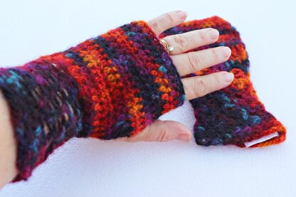 Fi's Fancy Fingerless Gloves