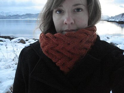 Sand Winds Cowl