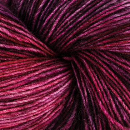 Wineberry (731).