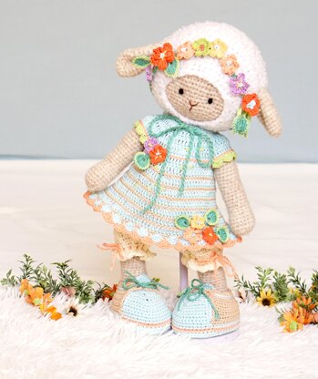 Floral Girls Crochet Outfit Pattern
