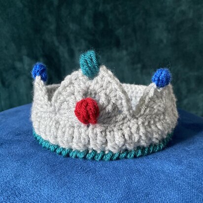 Royal Crochet Tiara
