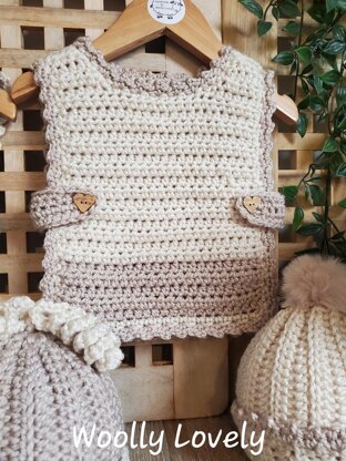 The 'SnowDrift' Tabard