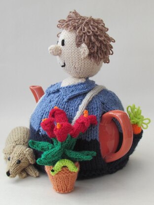 Gardener tea cosy