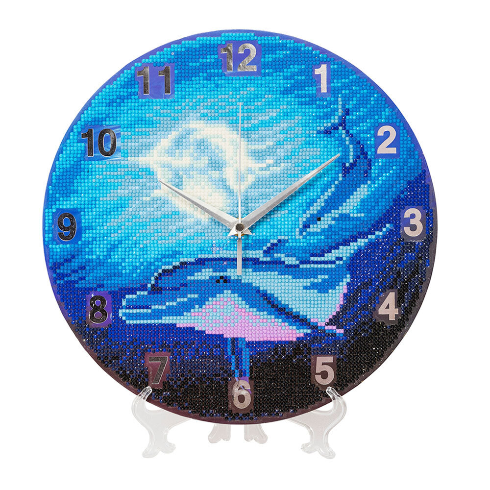 Слава афалина часы. Часы алмазная мозаика Куроми. Часы Crystal Art. Часы Даймонд Рене. Часы Moon женские.