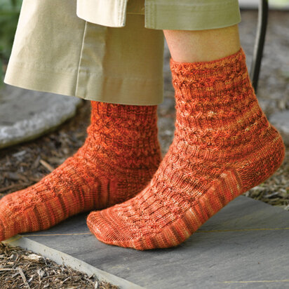 277 Ogee Arch Socks - Knitting Pattern for Women in Valley Yarns Franklin