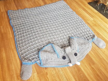 2in1 Safari Elephant Hooded Blanket Crochet Pattern