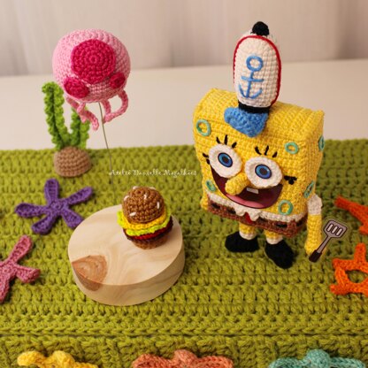 Bubbly Square Buddy – Chibi Amigurumi Crochet Pattern (Chef Hat, Mini Burger, Jellyfish & Spatula)
