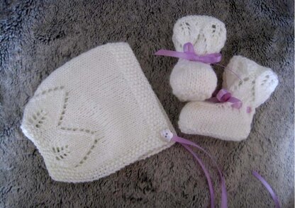 Little Princess Bonnet & Booties Set