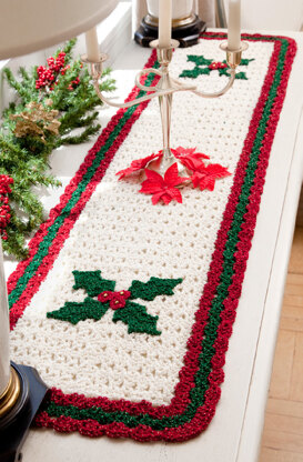 Holly Table Runner in Red Heart Holiday - LW2622EN - Downloadable PDF