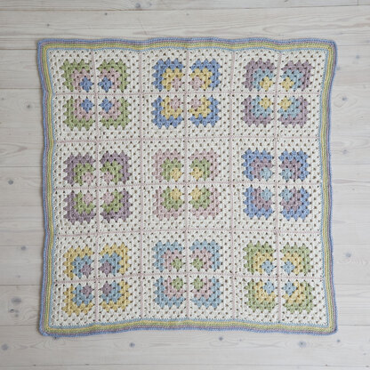 Debbie Bliss Patchwork Crochet Blanket PDF