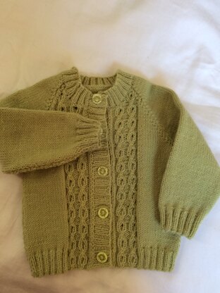 Little girl's cardigan