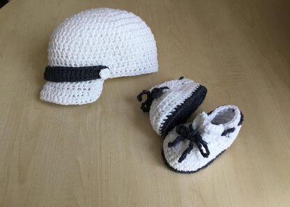 Baby Bootie & Hat Set N 260