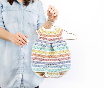 Size 1-3 months - CROCHET Rainbow Romper