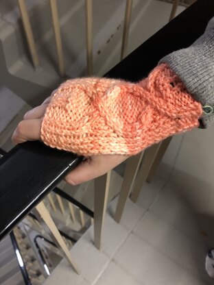 Fingerless gloves