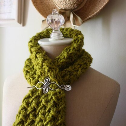 Embraceable Cowl / Scarf