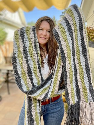 Wavy Beehive Scarf
