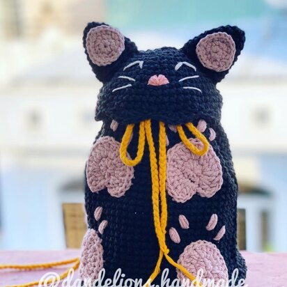 Black Cat Bucket Bag