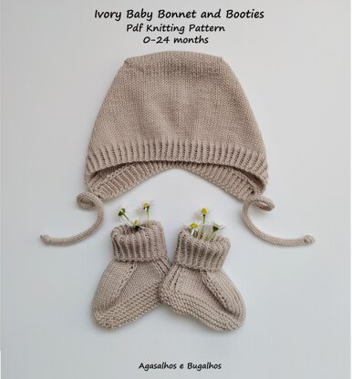 Ivory Baby Bonnet and Booties | 0-24 months