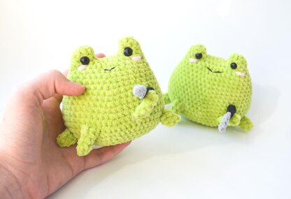 Plush meme knife frog