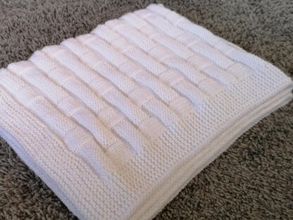 Easy Voluminous Baby Blanket.