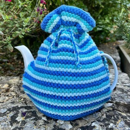 Ocean Blue 4 Cup Teapot Cosy Knitting Pattern