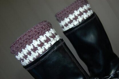 Houndstooth Boot Cuffs ~ Reversible