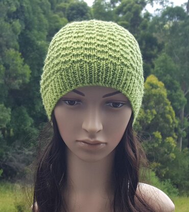 Finley - seamed textured beanie