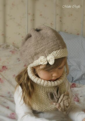 Veera hat and cowl set