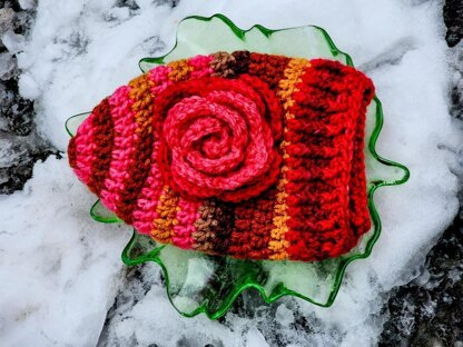 Falling in Rose Hat