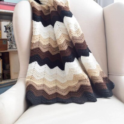 Gentle Gradient Ripple Blanket