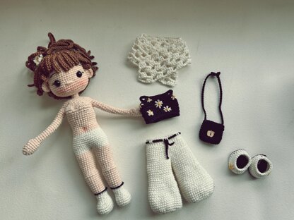 MAYA doll