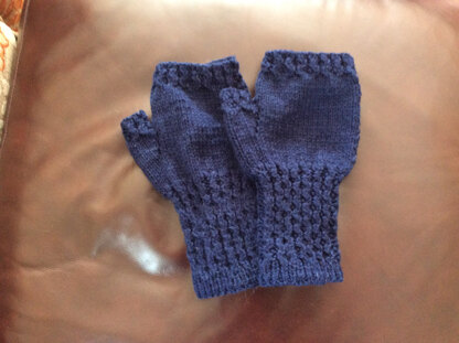 Daughters gloves